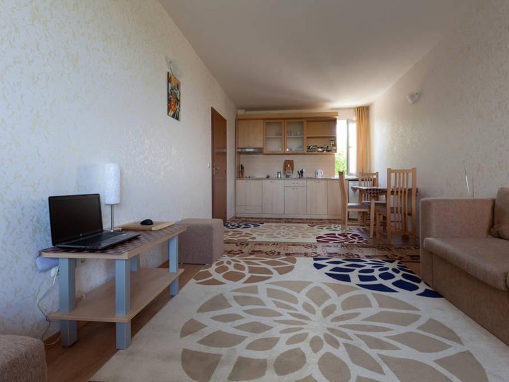 Panoramic Sea View Apartment Ravda Esterno foto
